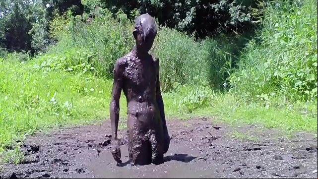 Mud Bath gay porno fetish   